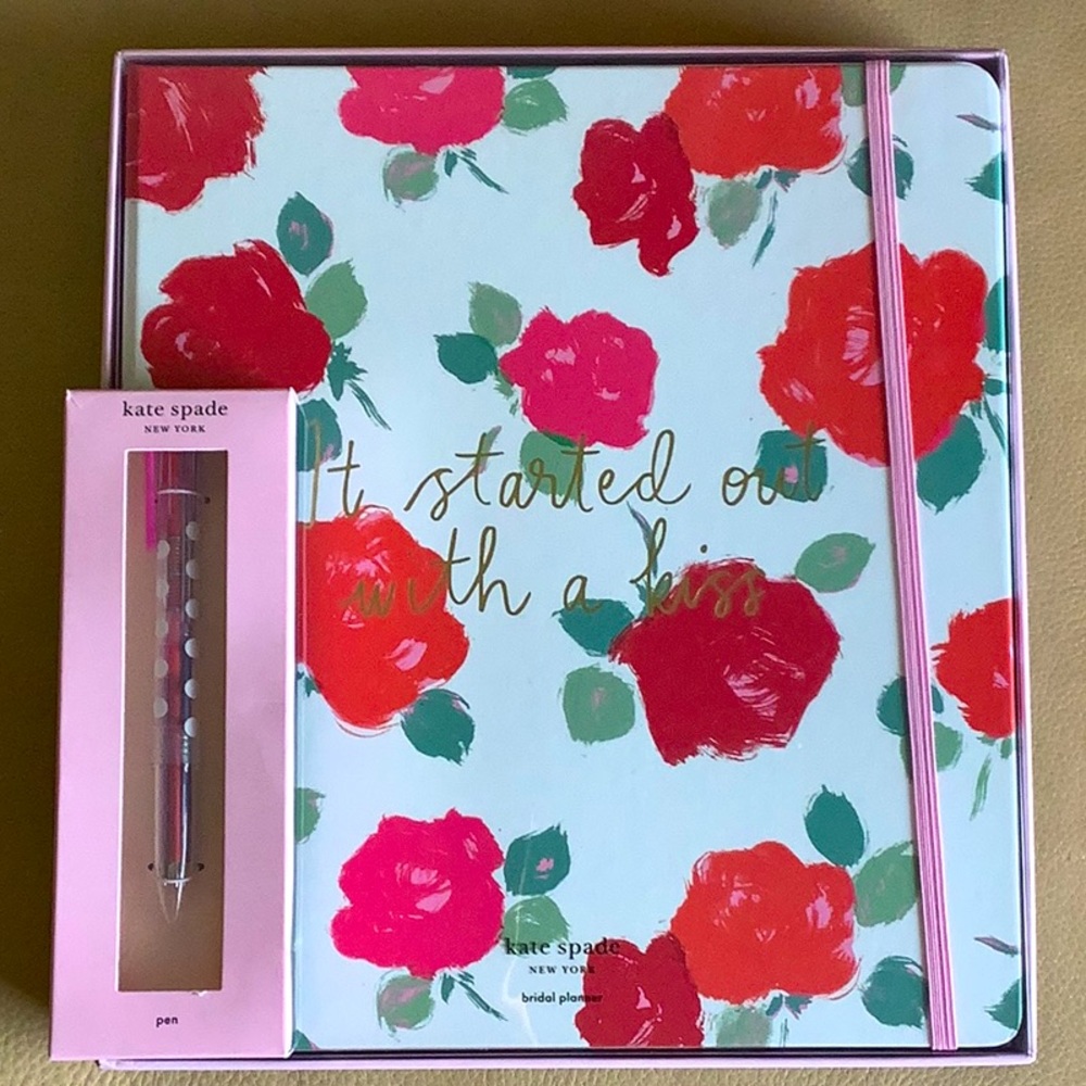 KS Bridal Planner & Pen set. It started out with a kiss.